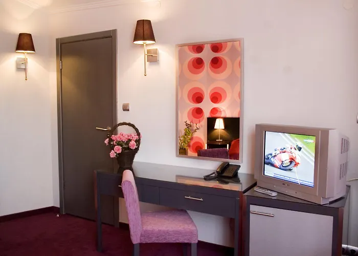 Elate Plaza 3* Sofia