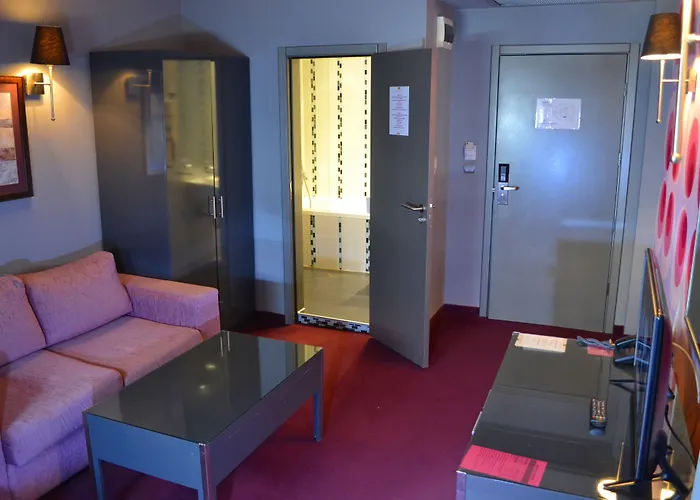 Elate Plaza 3* София