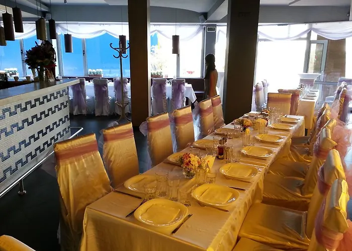 Elate Plaza 3* София